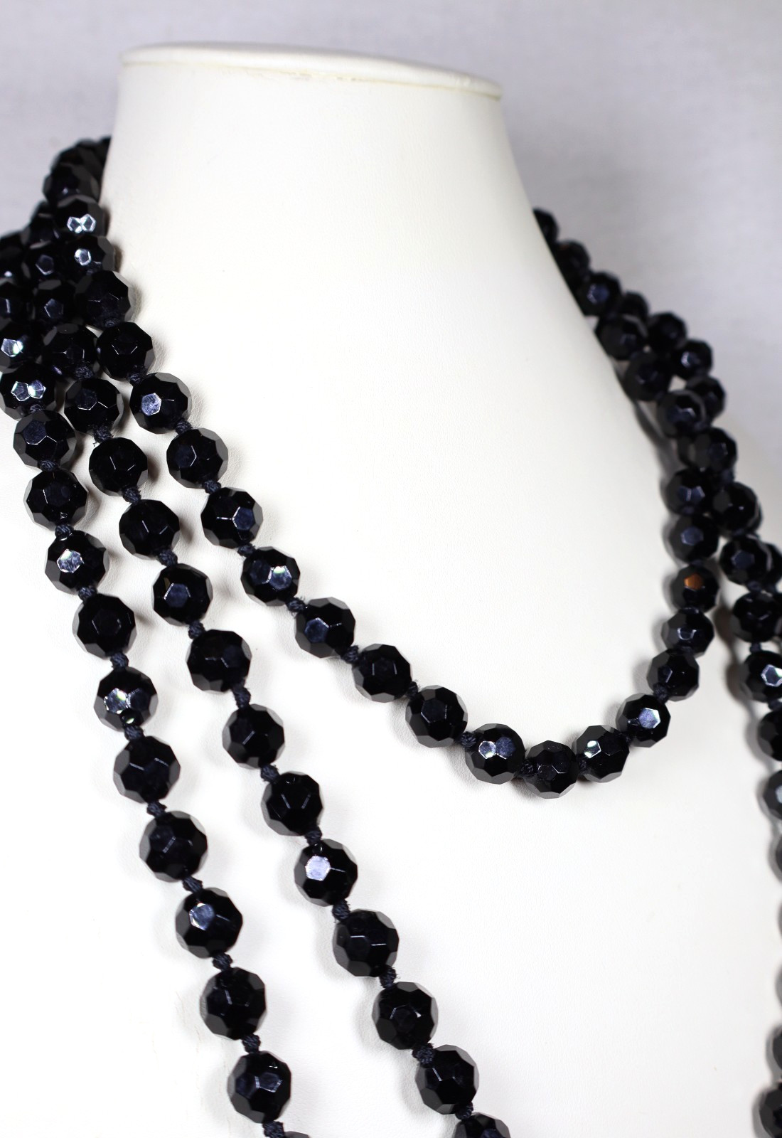 Vintage Art Deco French Jet Necklace 74″ Inch Length Faceted Black Beads
