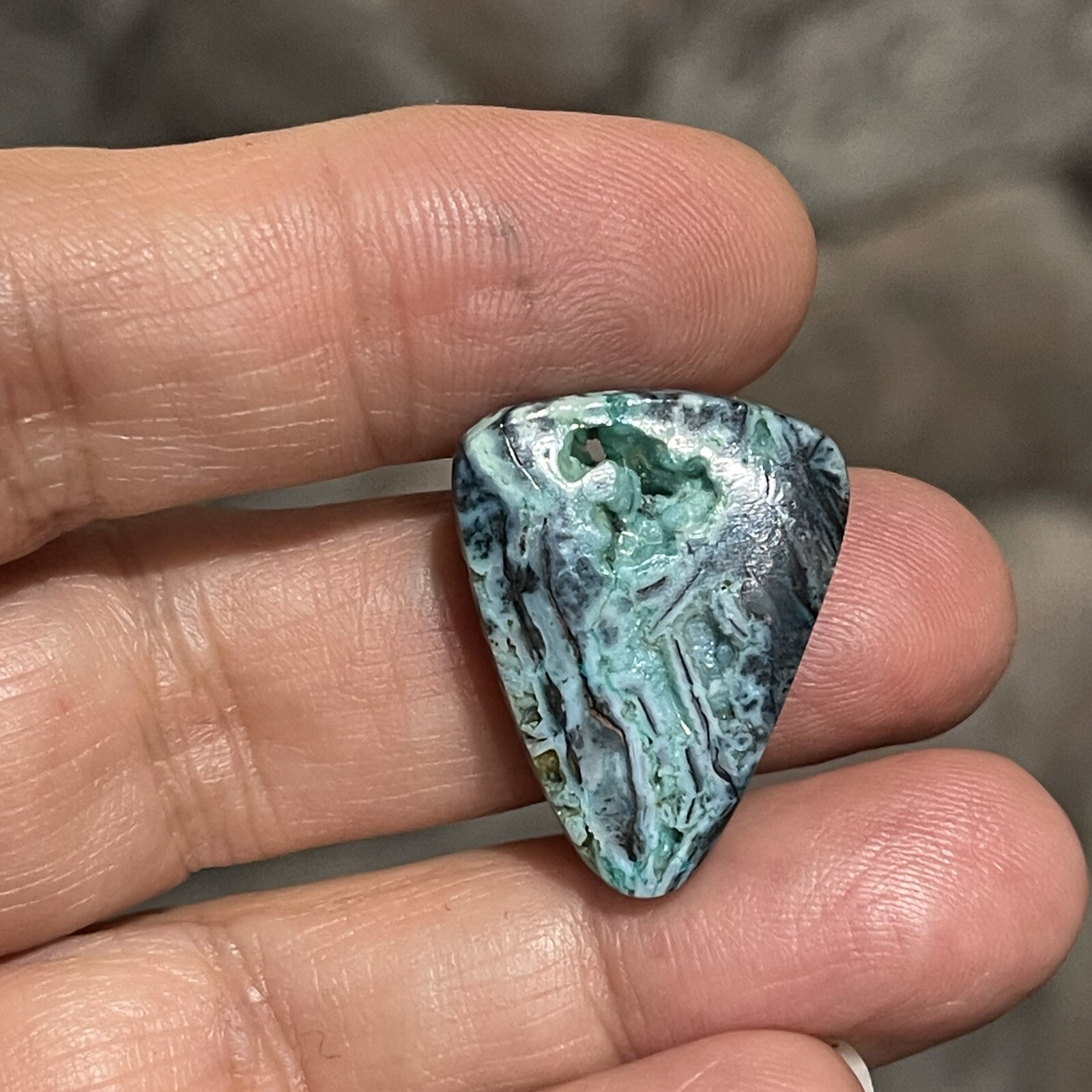 13.7ct 25×19.4×4.4mm Blue Opalized Wood Chrysocolla Triangle Cabochon Stone
