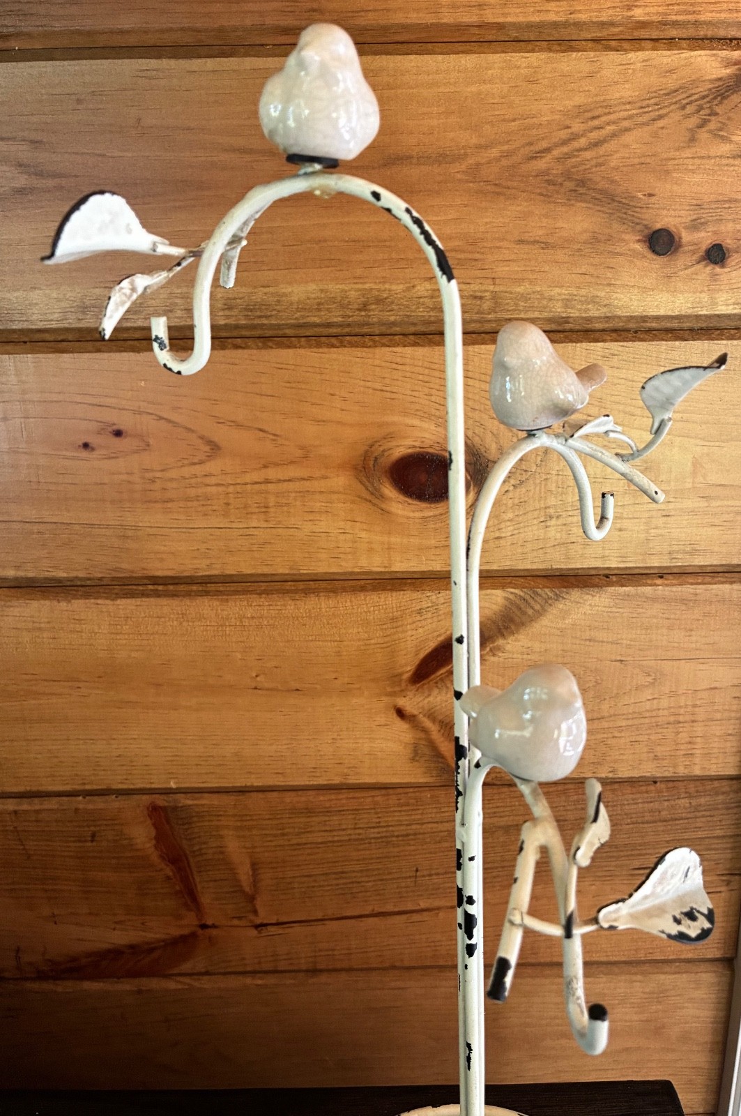 Rustic Farmhouse White Metal Jewelry Tree Stand w/ Ceramic Birds Necklace Bracel