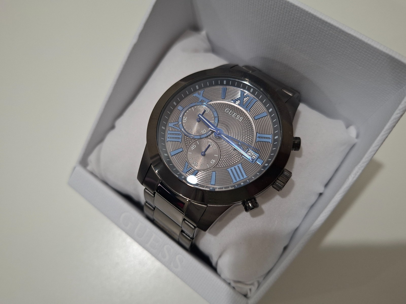 GUESS U0668G2 Gunmetal Chronograph Watch Stainless Steel Date