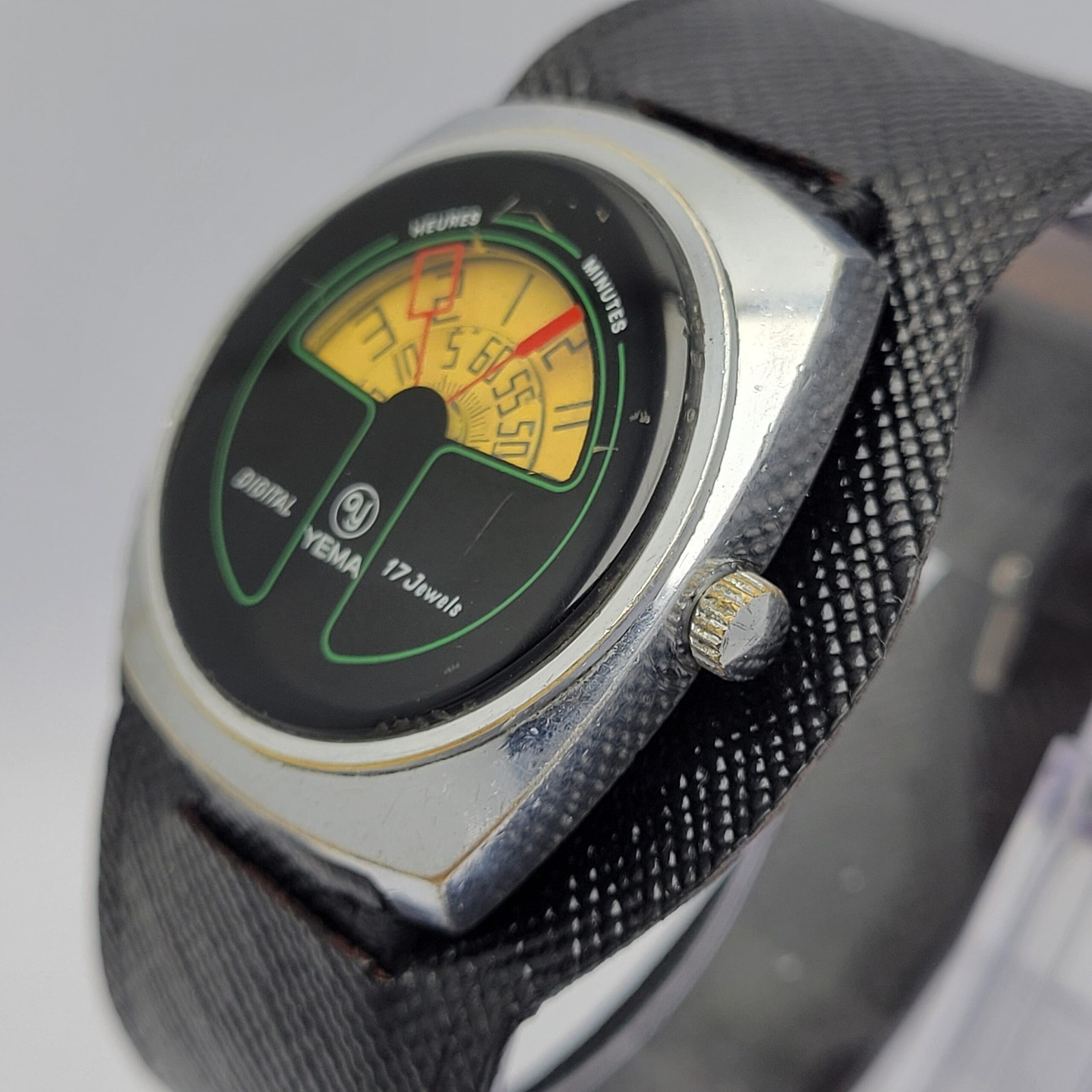 Yema Digital Jump Hour 36801 Hand Winding Vintage Men’s Watch