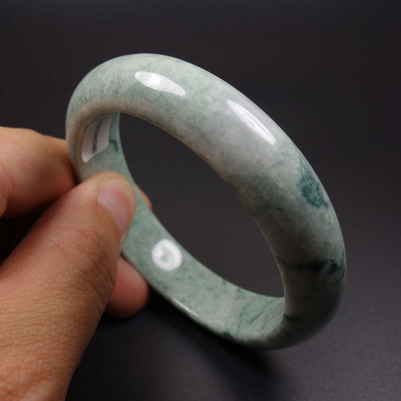 61mm Certified Grade A 100% Natural Green Jadeite Jade Bracelet Bangle Z07013