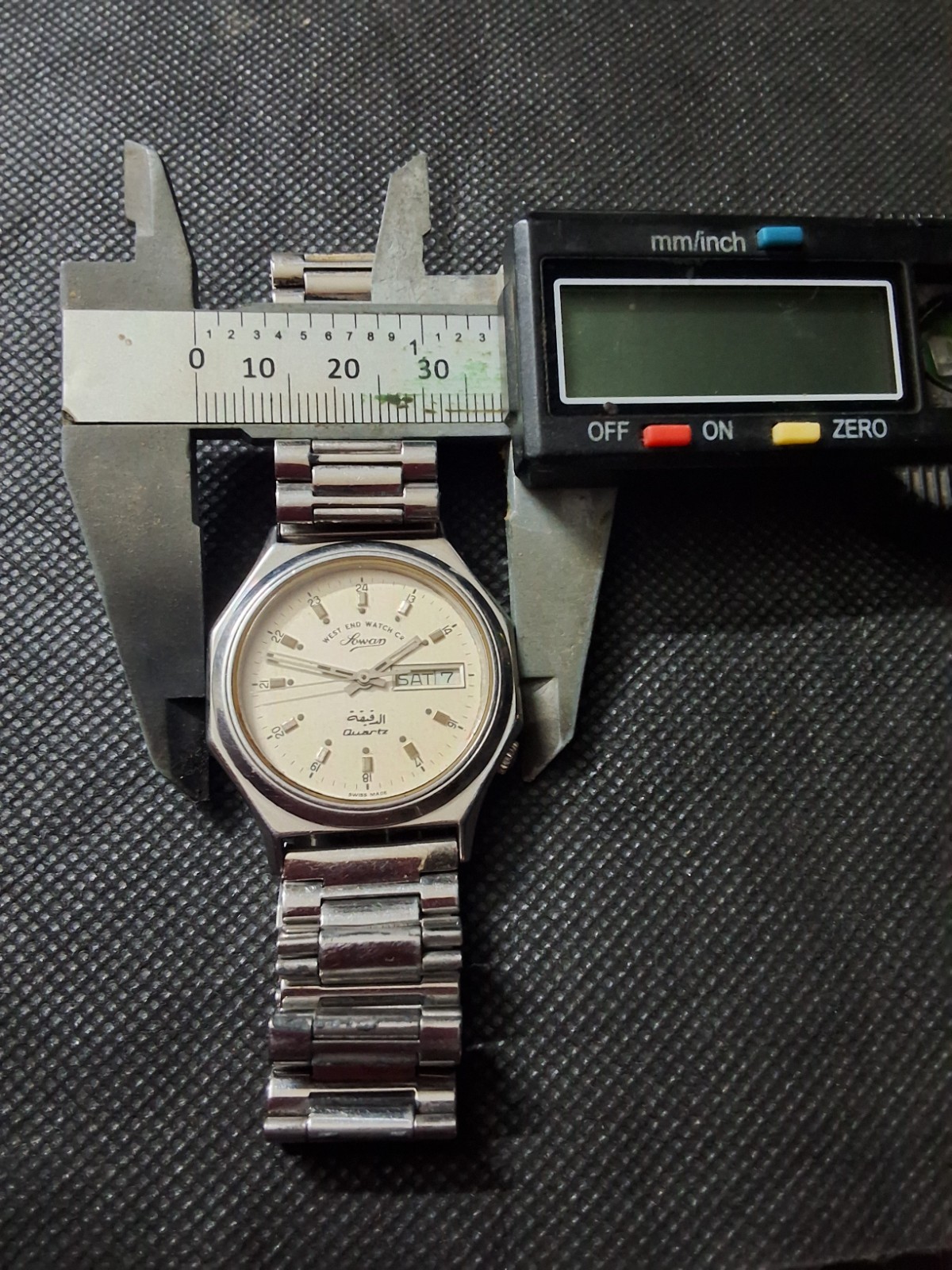 Vintage West End Quartz Day Date Swiss made Wrist Watch