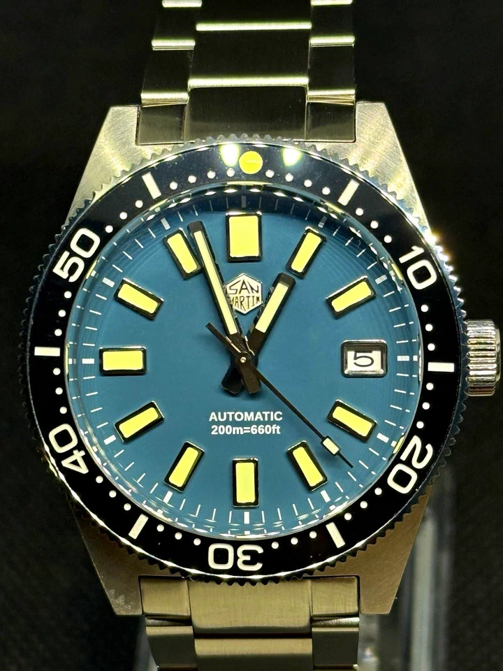 San Martin 40mm Automatic Diver 200m Blue Dial Black Bezel Date SS sn0007