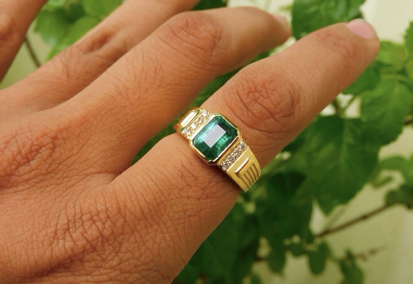 Natural Emerald Ring 14k Solid Yellow Gold Emerald Diamond Ring