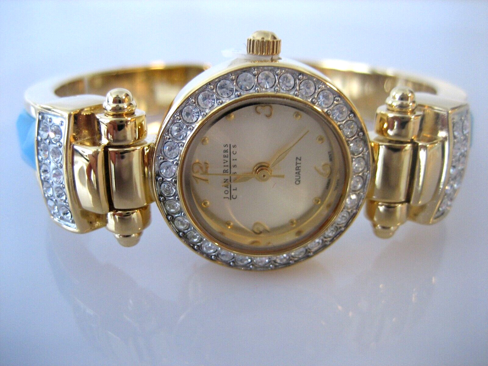 JOAN RIVERS V377 RHINESTONE BLUE CLAMPER BANGLE WRISTWATCH