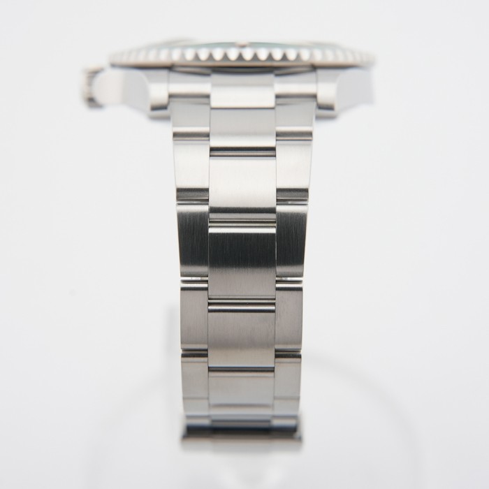 ROLEX Submariner Date 41 126610LV Warranty 2023 Box/Paper