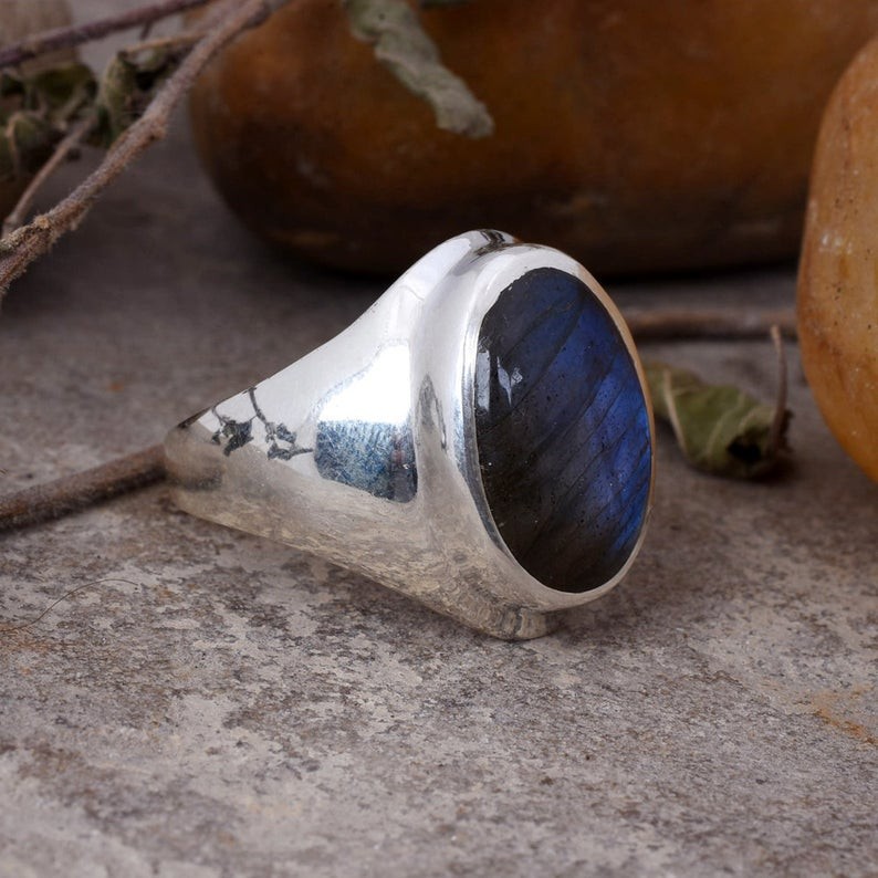 Solid 925 Sterling Silver AA Natural Blue Labradorite Oval Men’s Unisex Ring