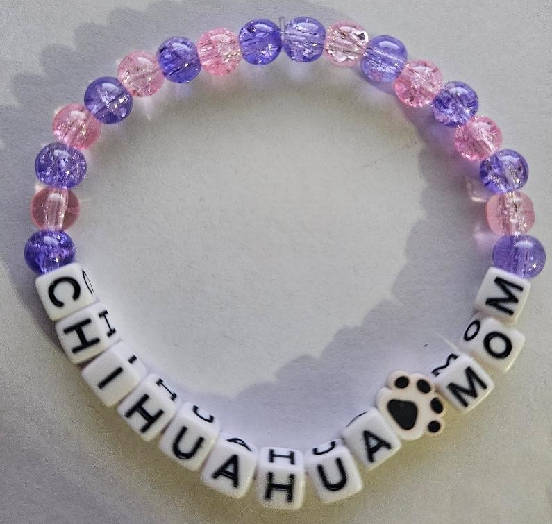 CHIHUAHUA MOM purple & pink Beaded Stretch Bracelet, Paws (or any breed dog)
