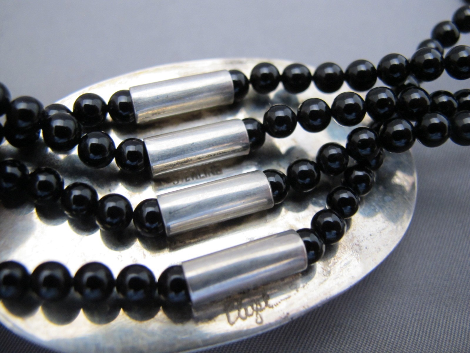 Vintage STUDIO MODERNIST Sterling PEARL & BLACK BEAD NECKLACE-16 In-Signed ELYSE