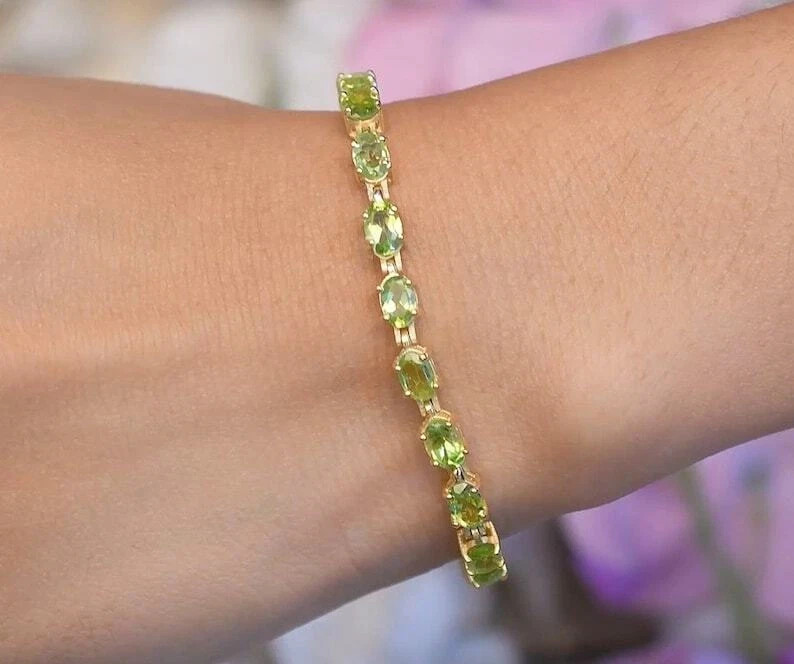 7.3Ct Oval Lab-Created Peridot Women’s Tennis Bracelet 14K Yellow Gold Plated