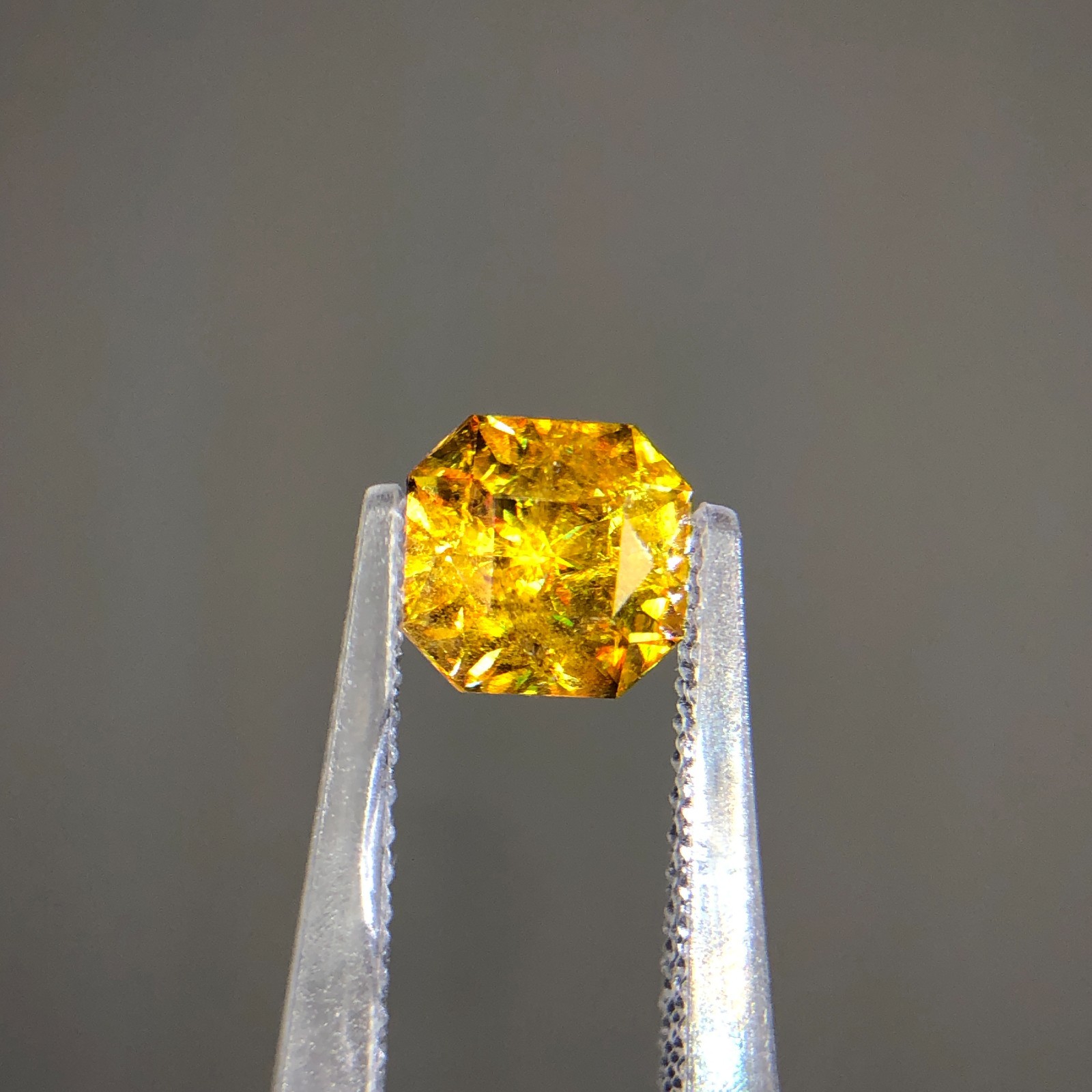 1.45 Carat Natural Full Fire Sphene Titanite Fancy Cut Gemstone For Jewelry