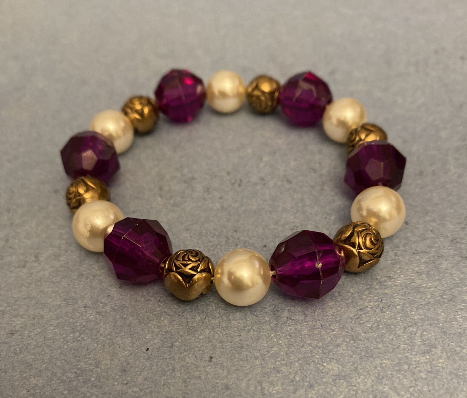 Vintage Set of Bracelets – Beaded Strings w/Gold Rose Beads, Approx 6-8” Lenght