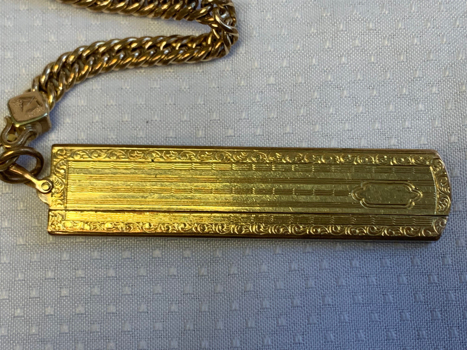 Gold Filled Pocket Watch Fob 35.89g Fine Jewelry 11.5″ Curb Link w/ Comb Pendant