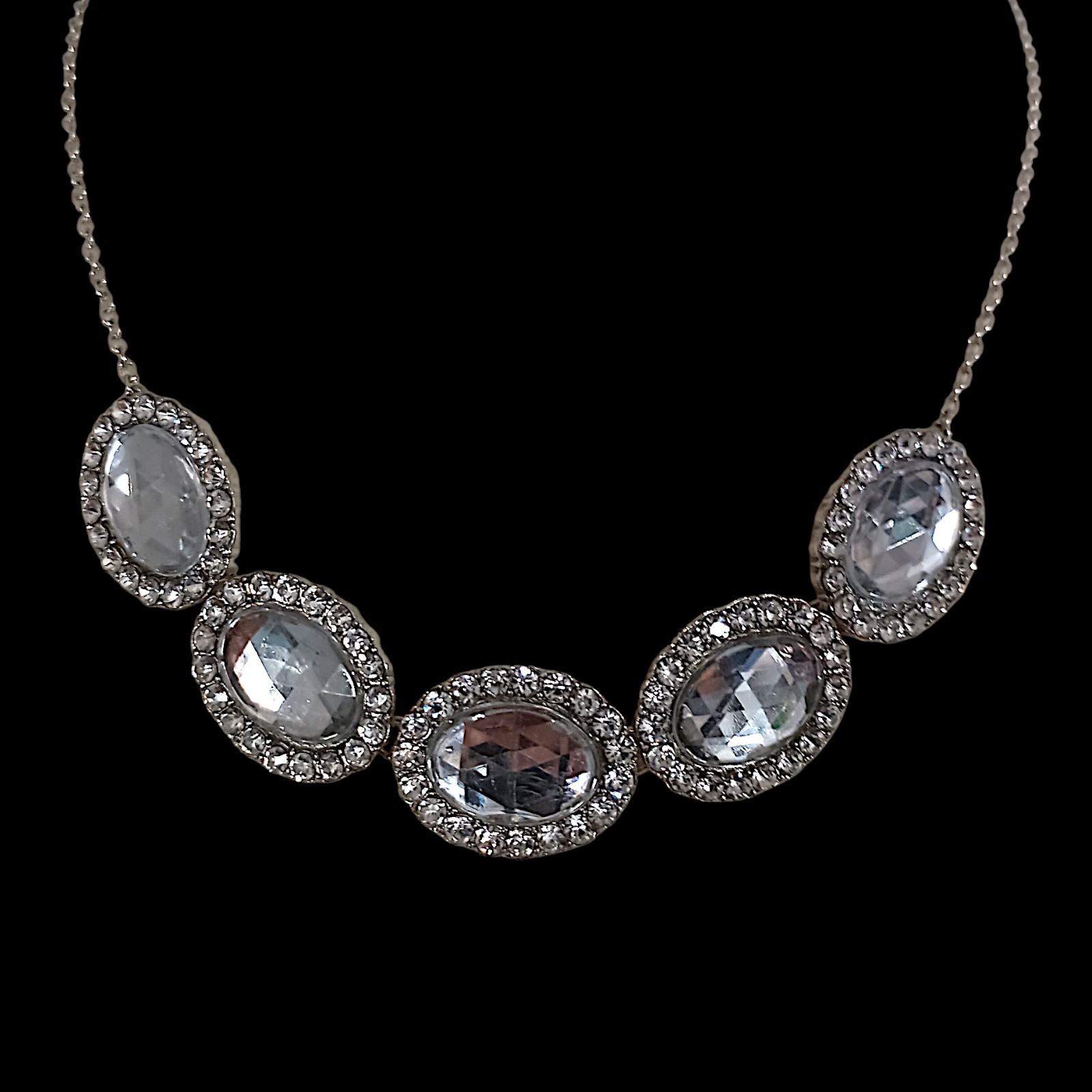 Vtg Y2K Oval Rhinestone Statement Necklace Silver Tone Bridal Prom Glam Sparkler