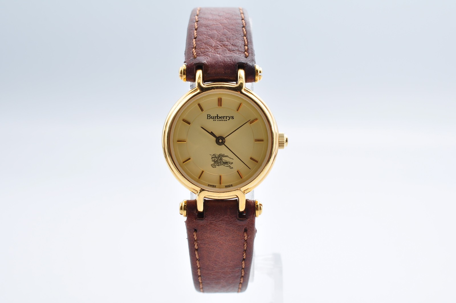 Burberrys OF LONDON 3200 Quartz Watch Analog Round Women w-1388