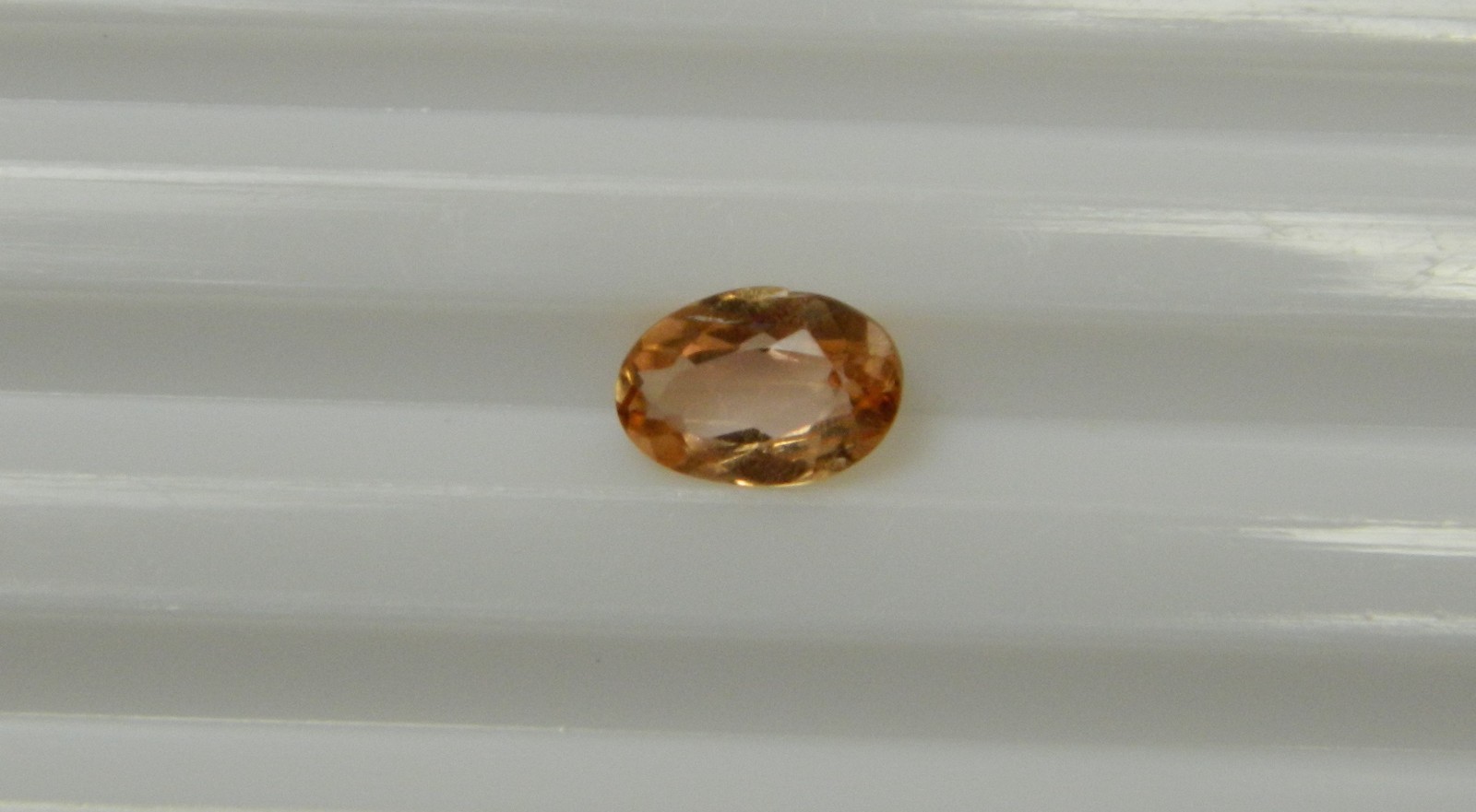 Imperial Topaz 0.47 Ct Clarity IF Oval Cut Natural Golden Brazil I029