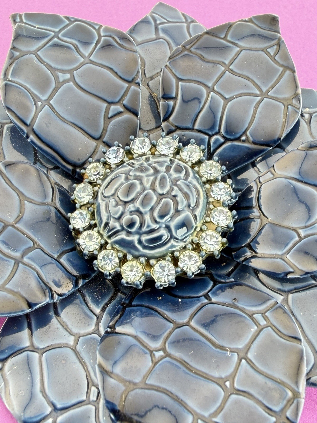 Vintage Blue LARGE Enamel Flower Brooch Pin Mod Pop Art Alligator Look Metal