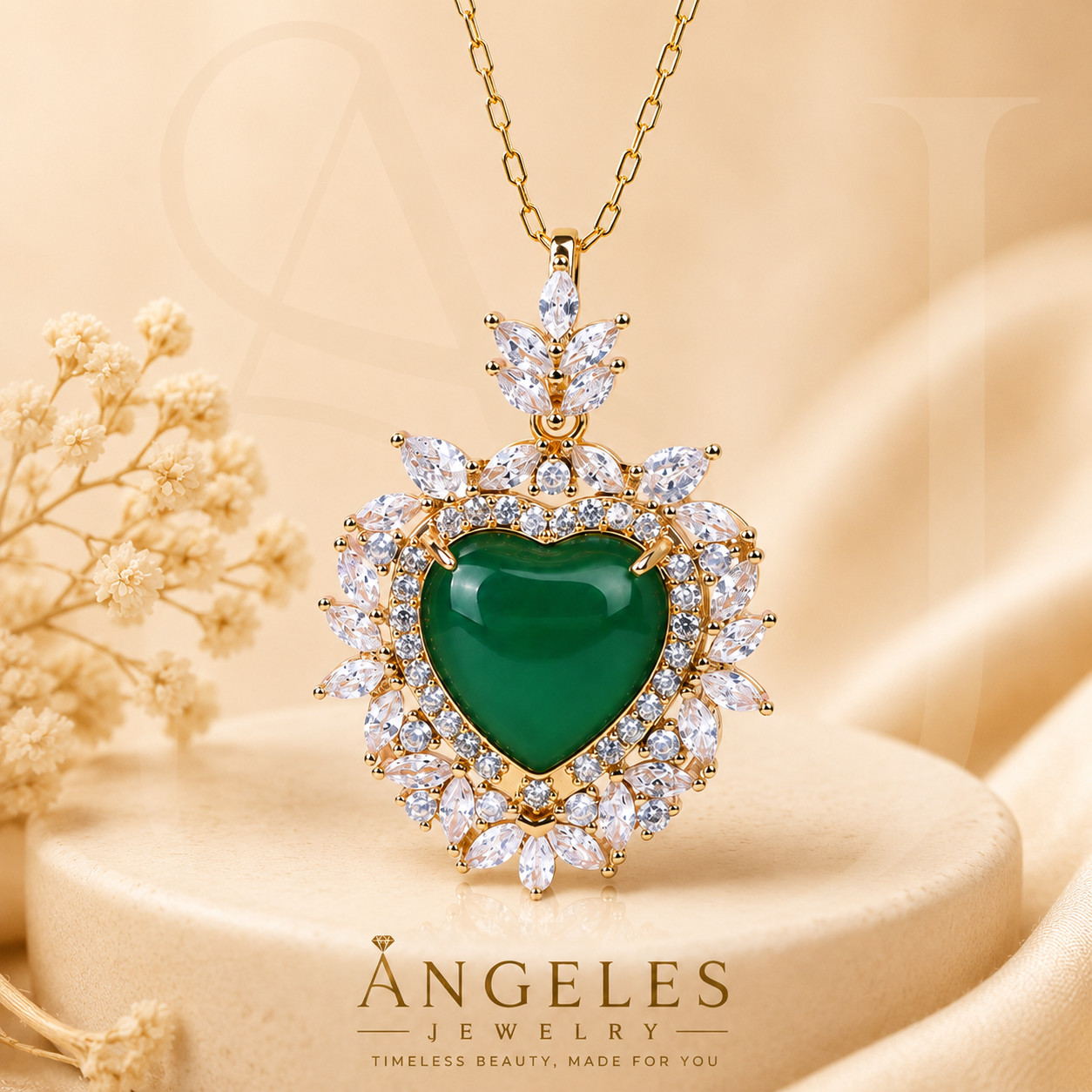 Green Jade Crystal Heart Pendant Necklace Charm 18K Gold Plated Chain Gemstone