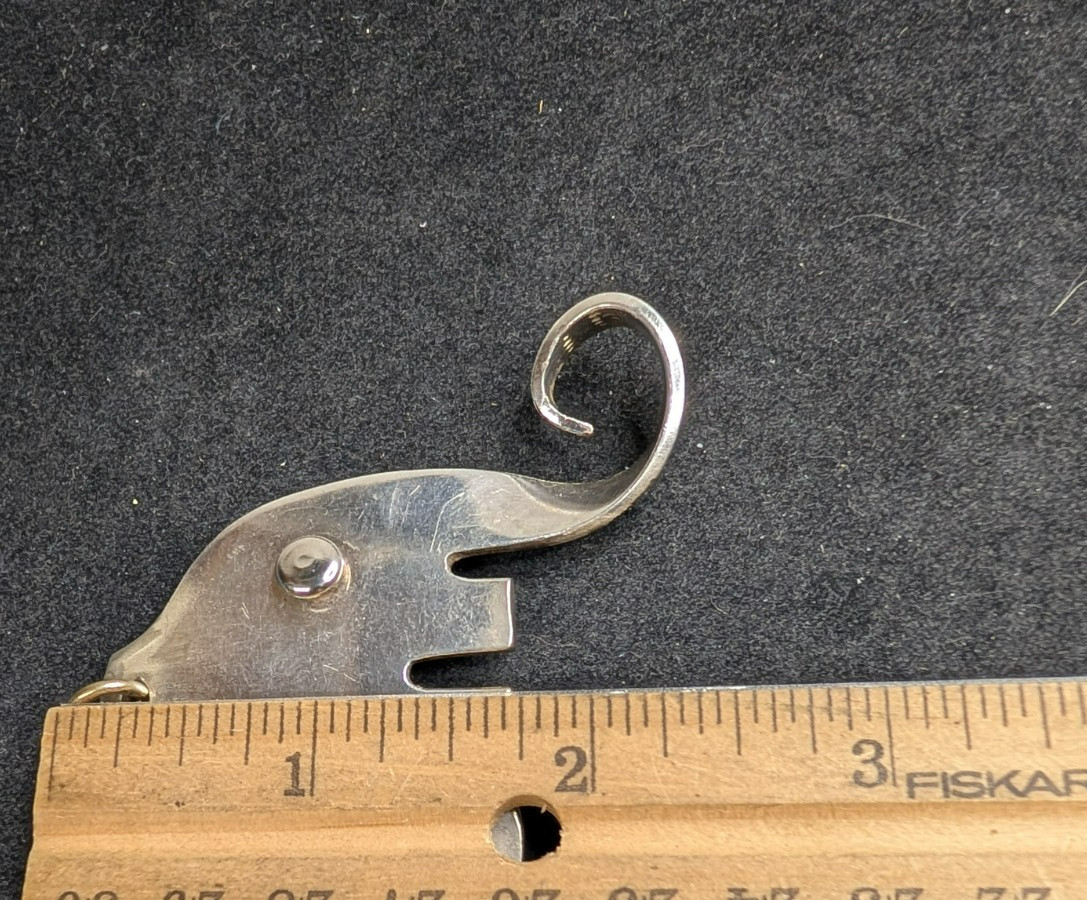 Vintage Sterling Silver Elephant Pendant Modernist Design 30.0 Grams Silver