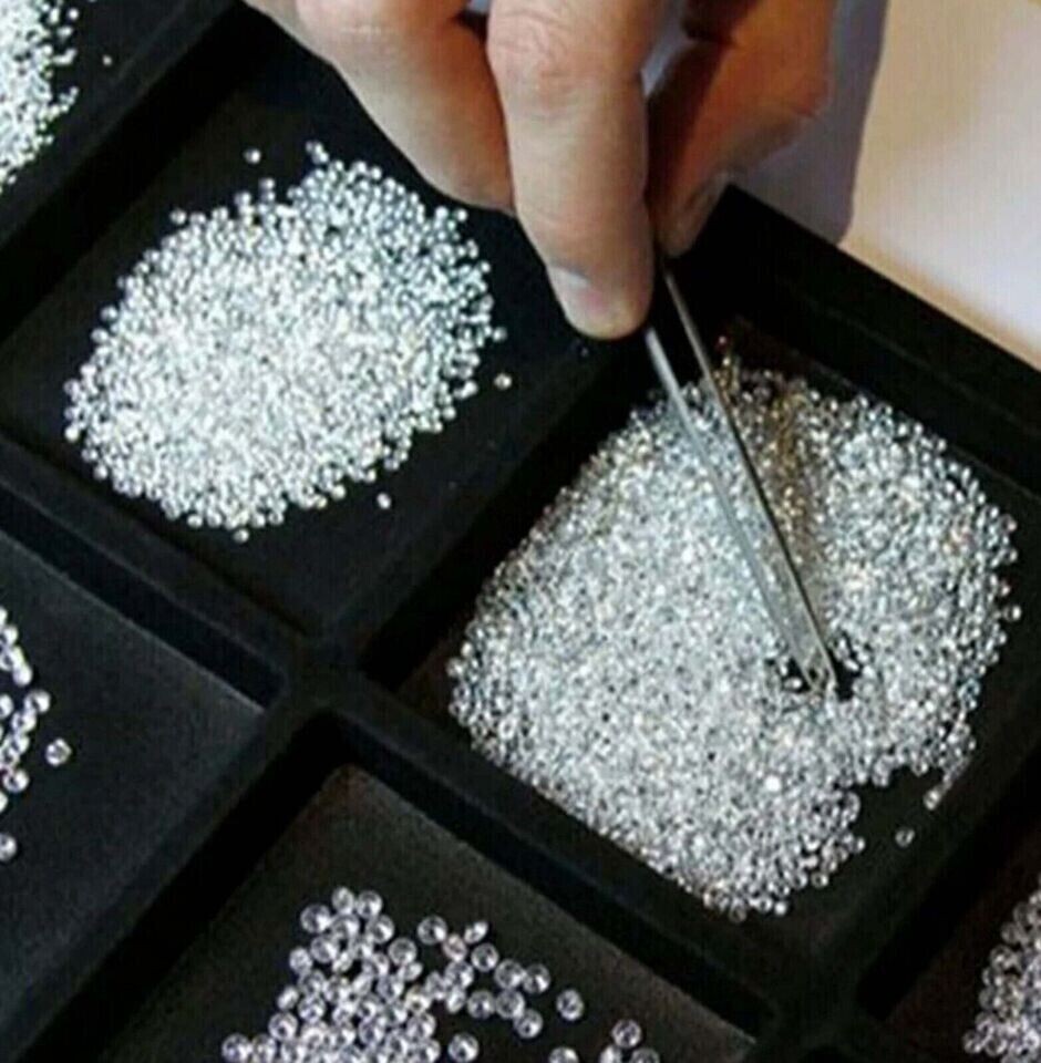 Loose 2.00 MM GRA 30 Pcs Moissanite Stones D Clarity – VVS1 Loose Certified
