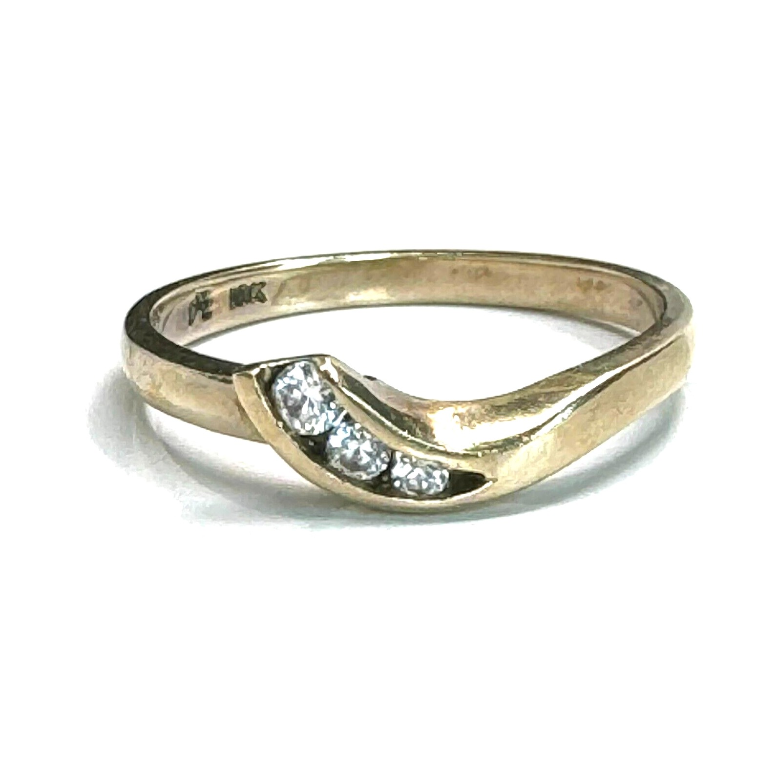 1OK YELLOW GOLD AND COLORLESS GEMS RING SIZE 7 SKY