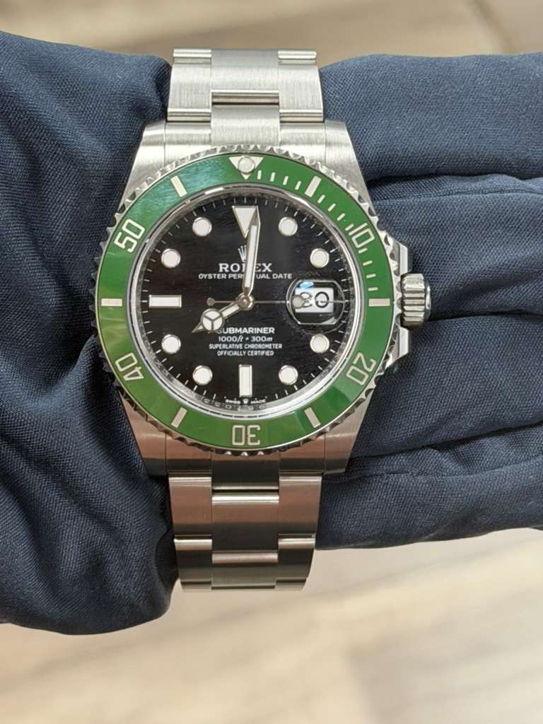 Rolex Submariner Date Starbucks 126610LV SS Black Dial Auto Men’s Watch 41mm