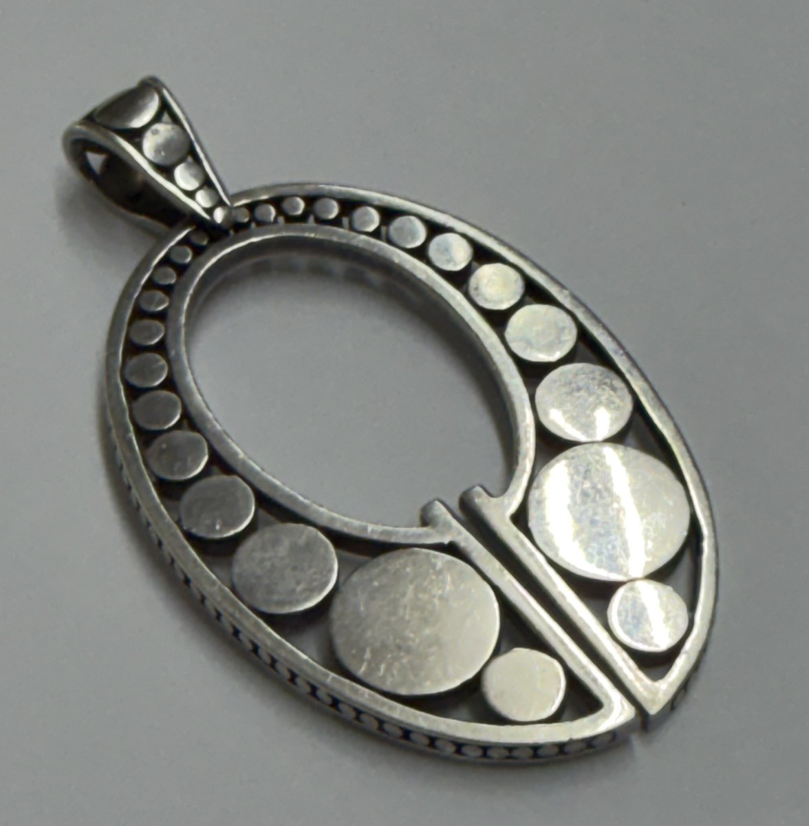 John Hardy Large Heavy Oval .925 Sterling Silver Pendant 24.9G