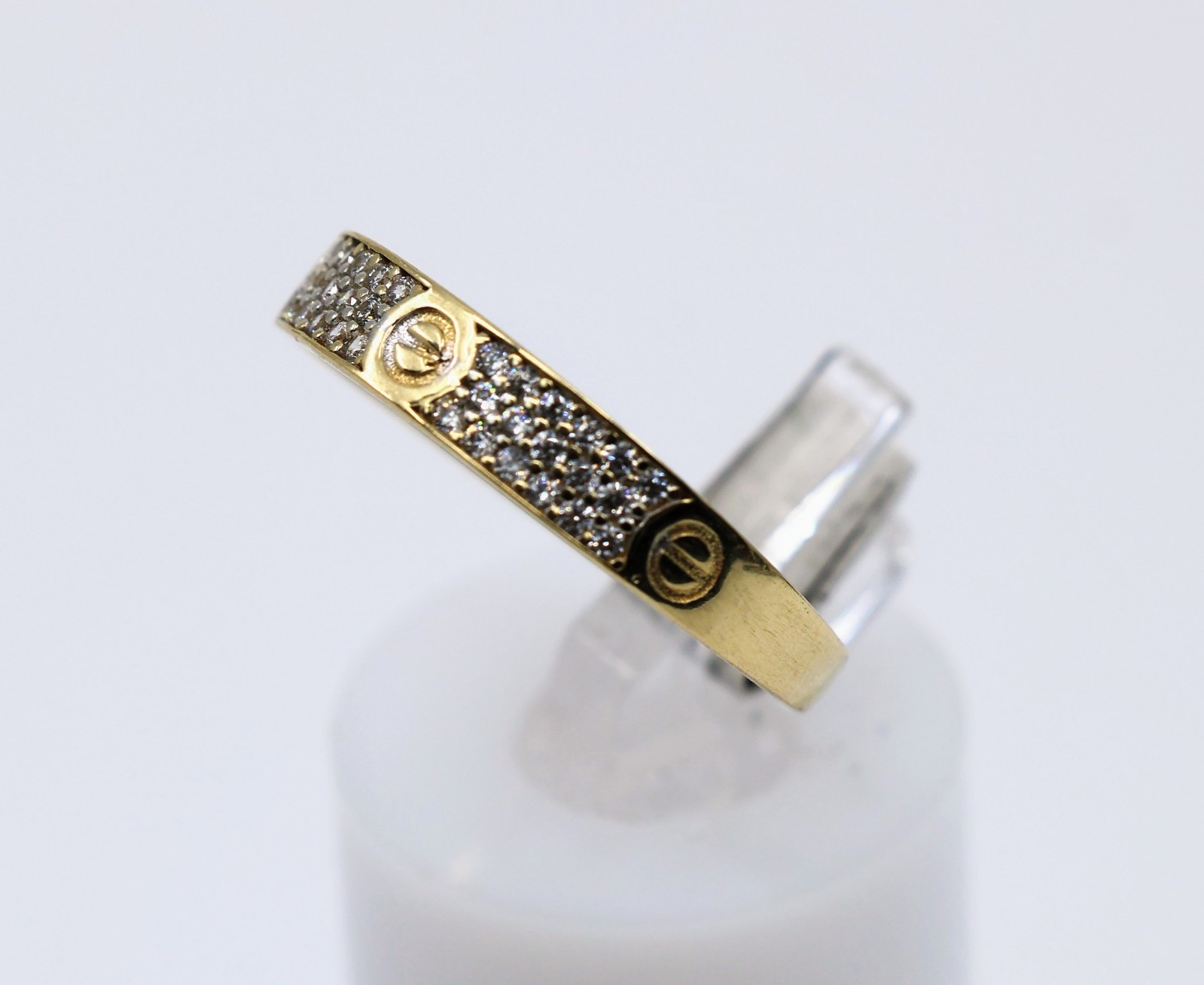 14K Solid Yellow Gold CZ Pave Womens Stackable Band Ring Screw Motif – Size 8.25