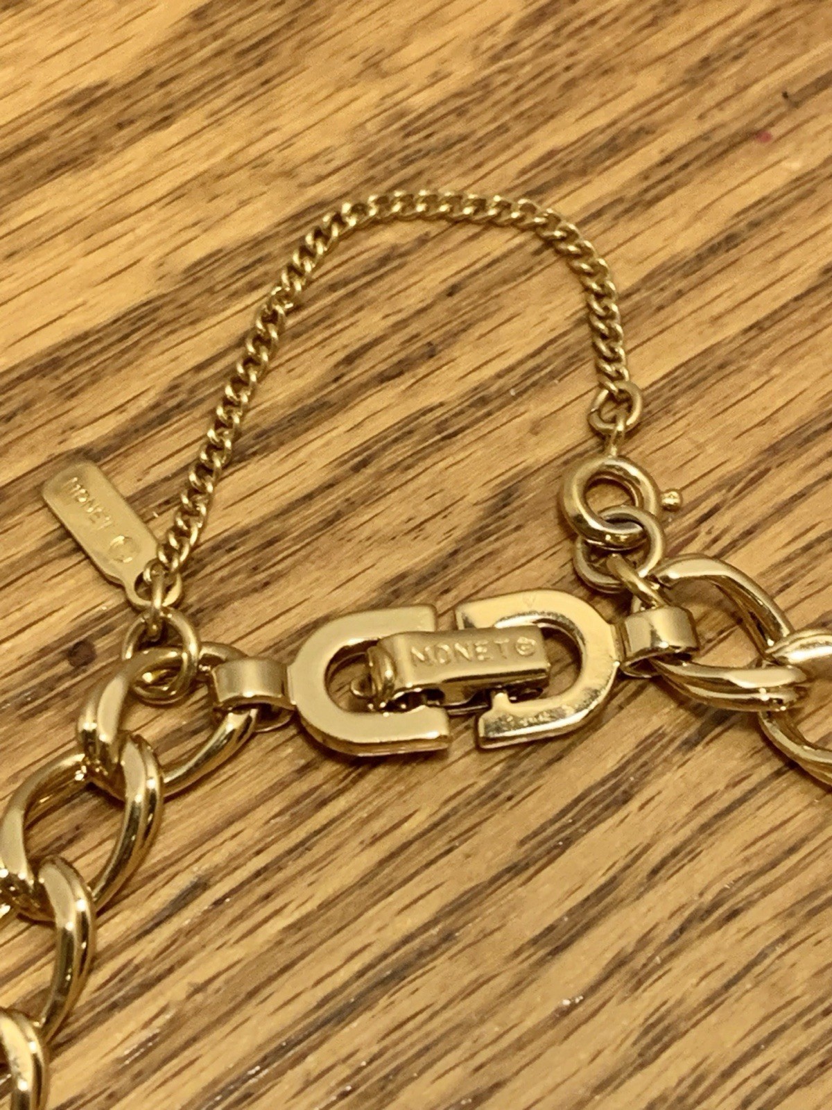 Stunning Monet Vintage Gold Tone Link Chain Bracelet With Safety Chain