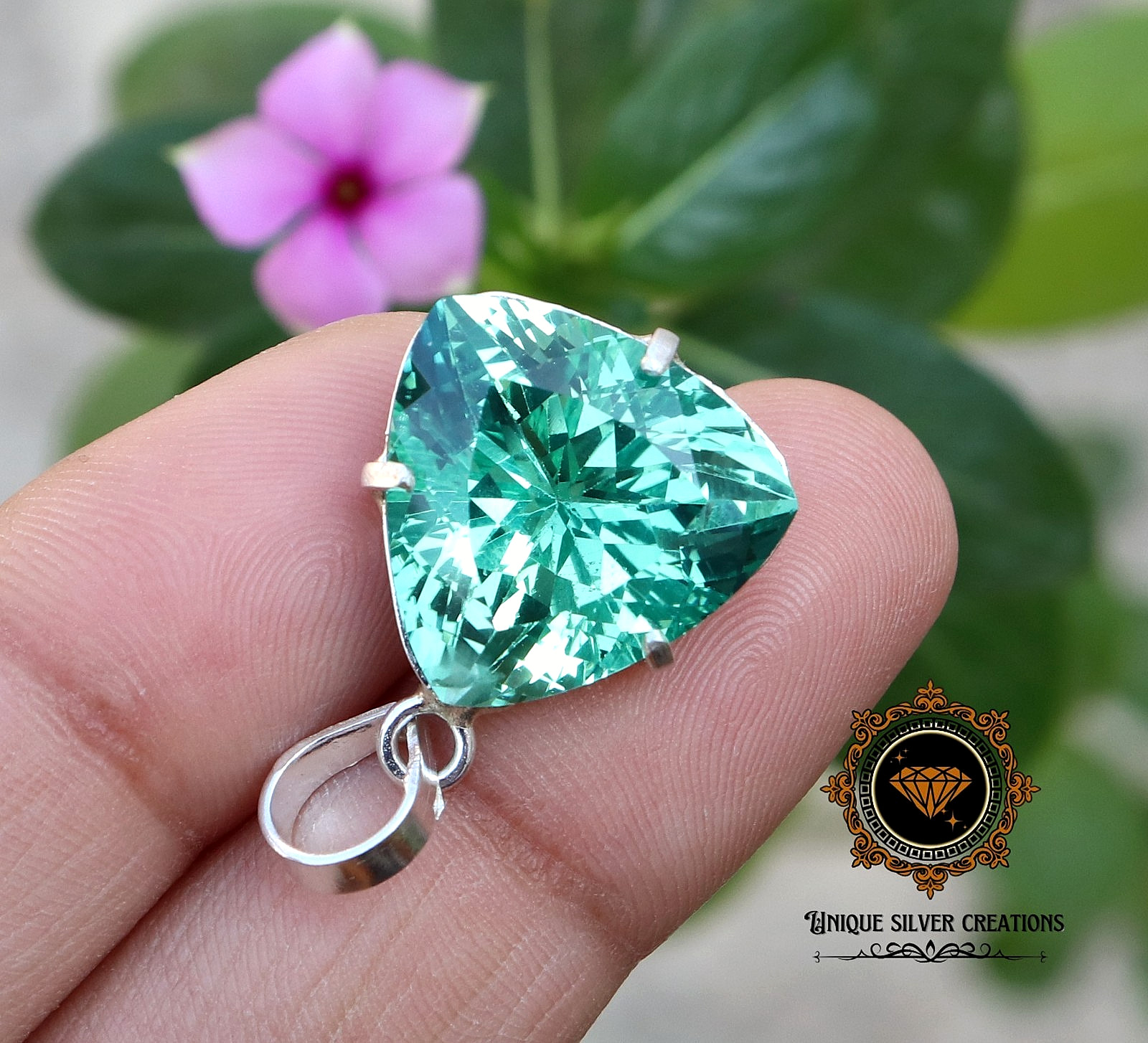 Certified 28.75 CT Natural Blue Green Sapphire Gemstone 925 Solid Silver Pendant