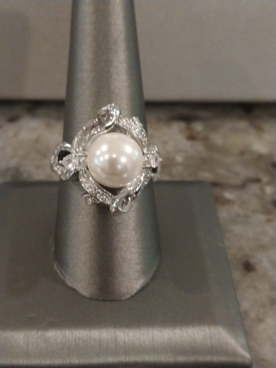 White Shell Pearl, Simulated Diamond Ring in Silvertone (Size 9.0) 1.10 ctw