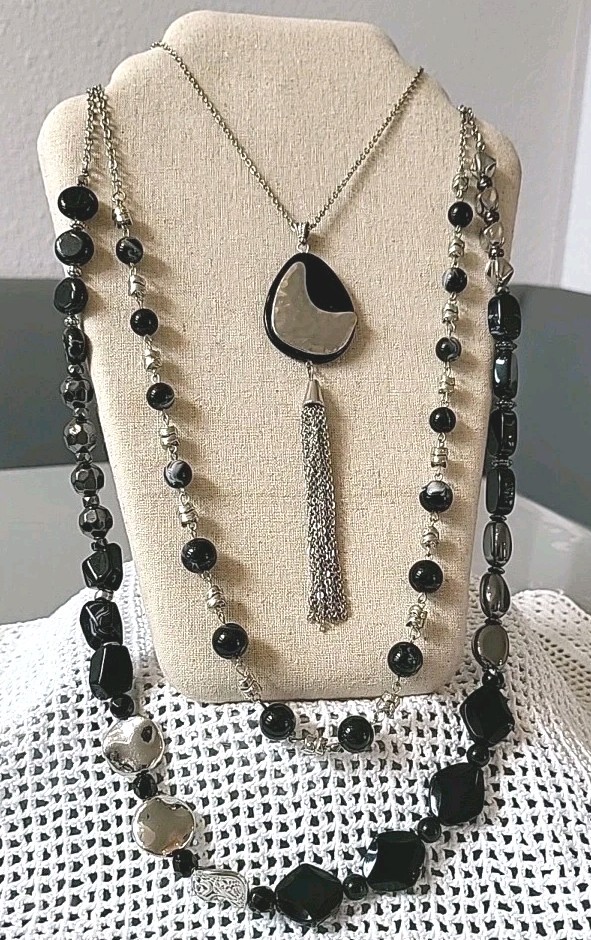 Vintage Necklace Earrings Black Silver Gold Mezanite Rhinestones Jewelry B9