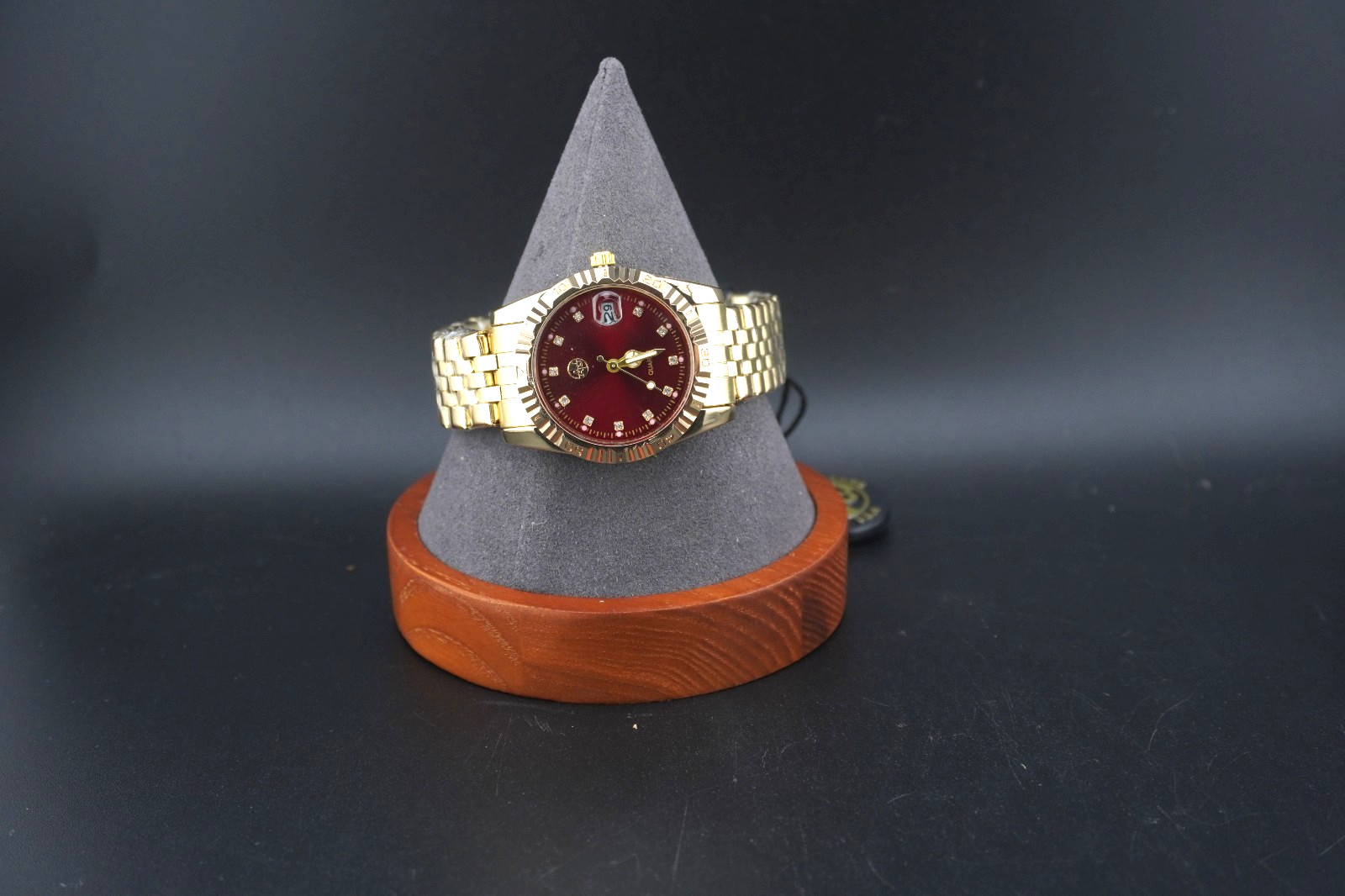 Watch – Gold and Deep Dark Red Face CZs at 12,4,6,9 (NEW) 30mm AJ BEATIFUL