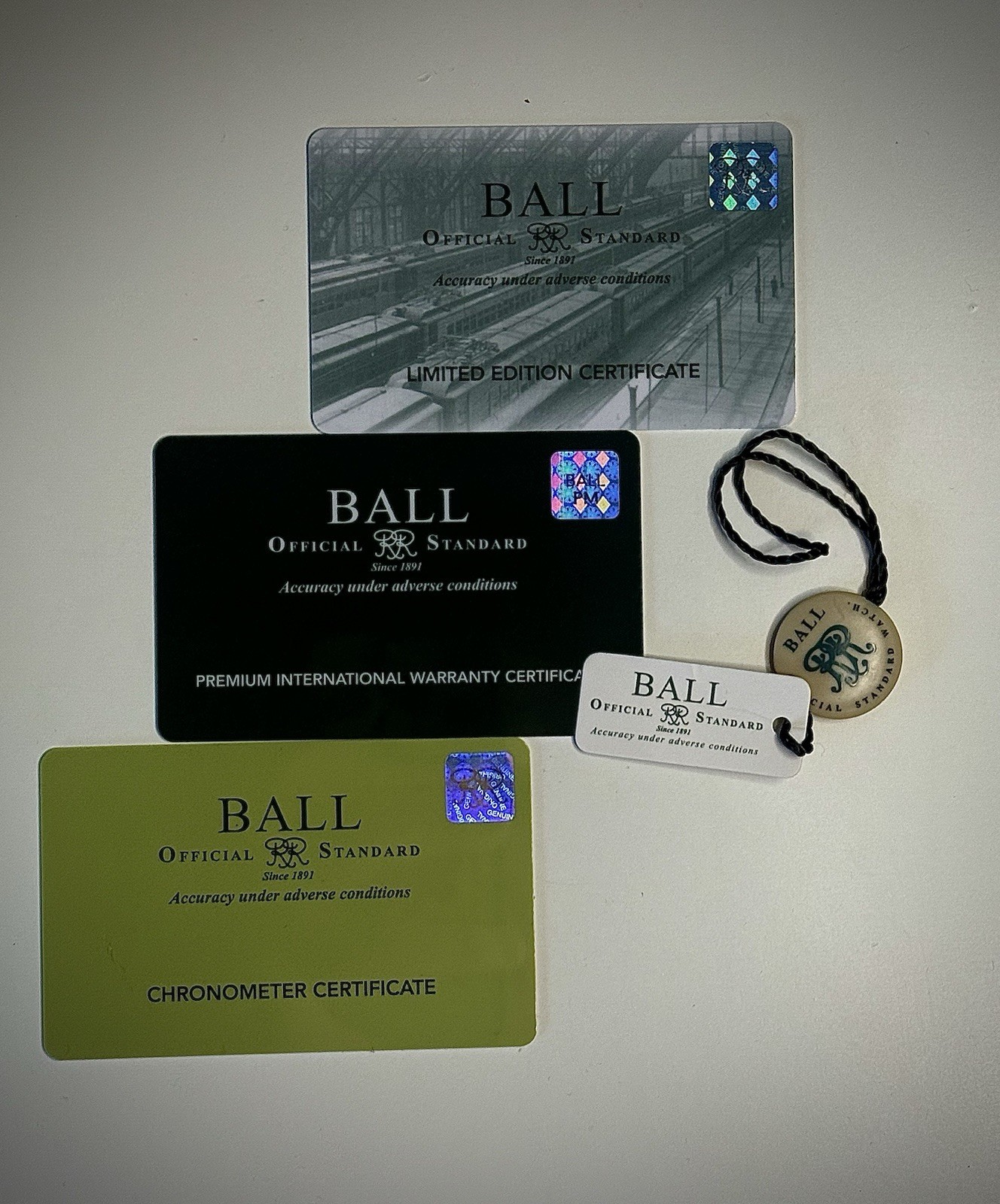 BALL engineer iii Marvelight Green Chronometer 36mm – Full Set
