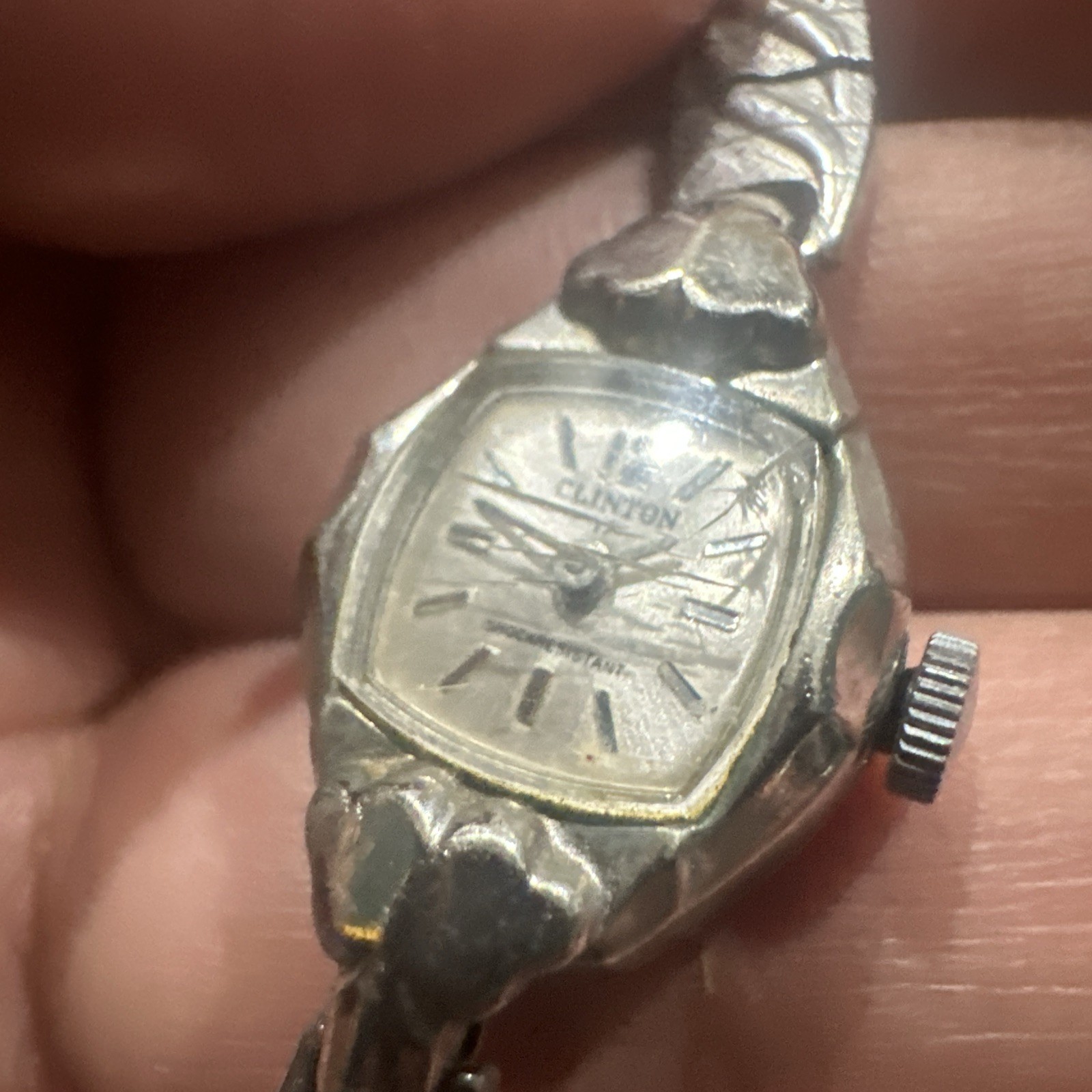 Vintage Clinton Ladies Watch, 17 Jewels Rare 16.6mm Silver Band For Repair