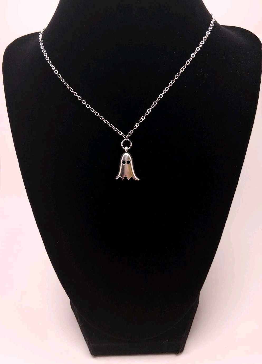 Ghost Pendant Necklace Halloween Party Fashion Jewelry Gift Silvery Toned