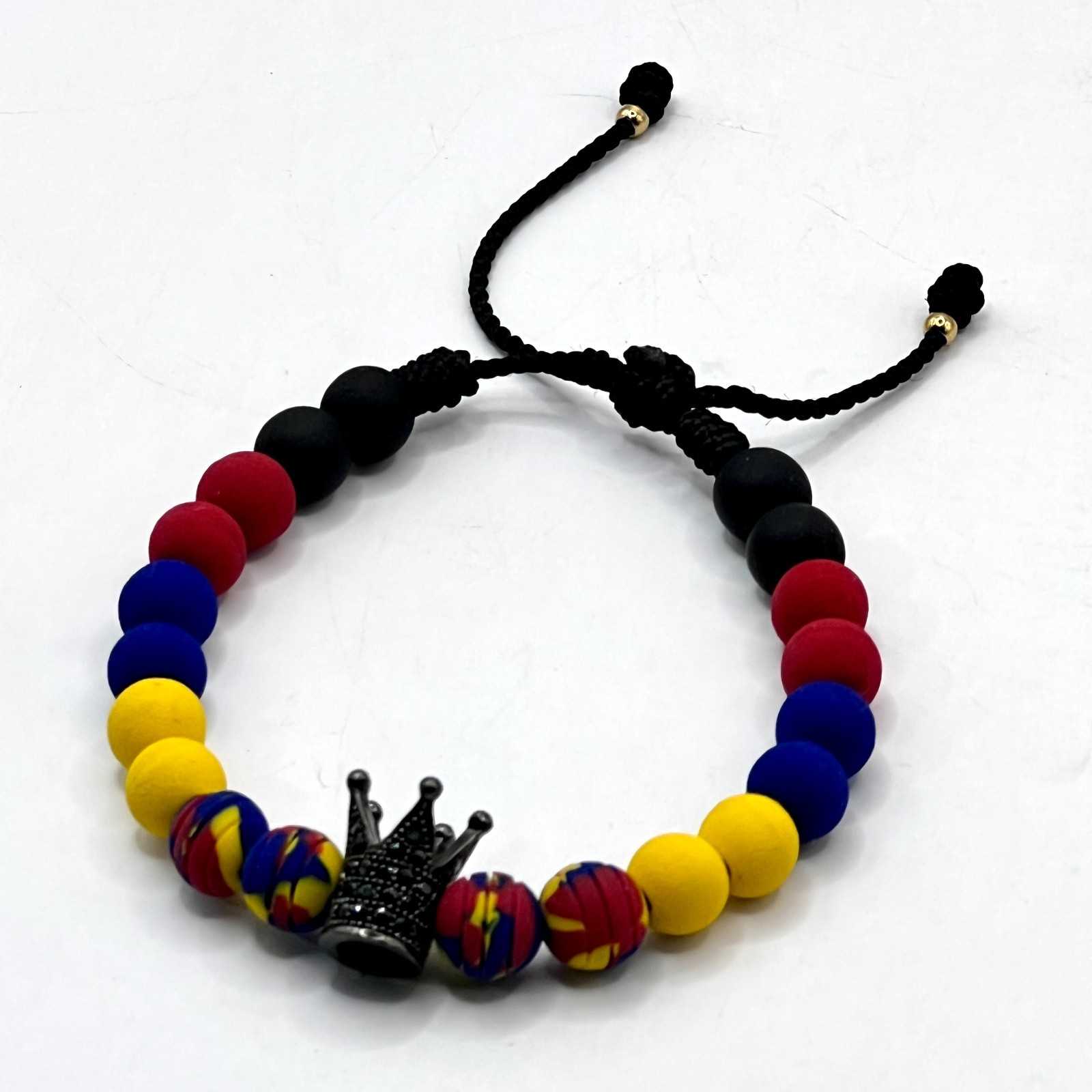 Handmade in Colombia – Colombian Crown Beaded Bracelet Adjustable & Artist Made