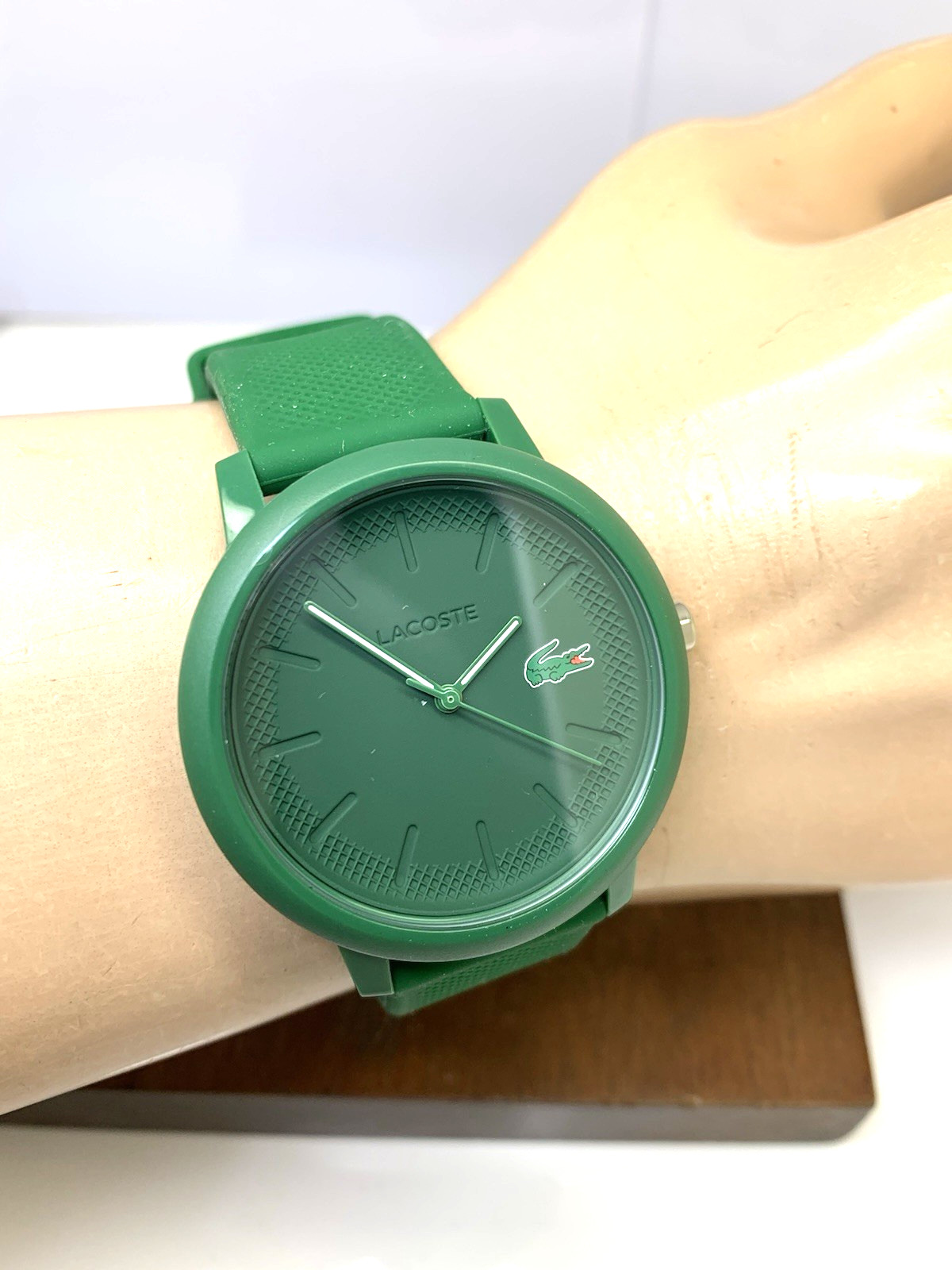Lacoste Men’s Watch 2011170 Quartz Green Dial Rubber Band 42mm