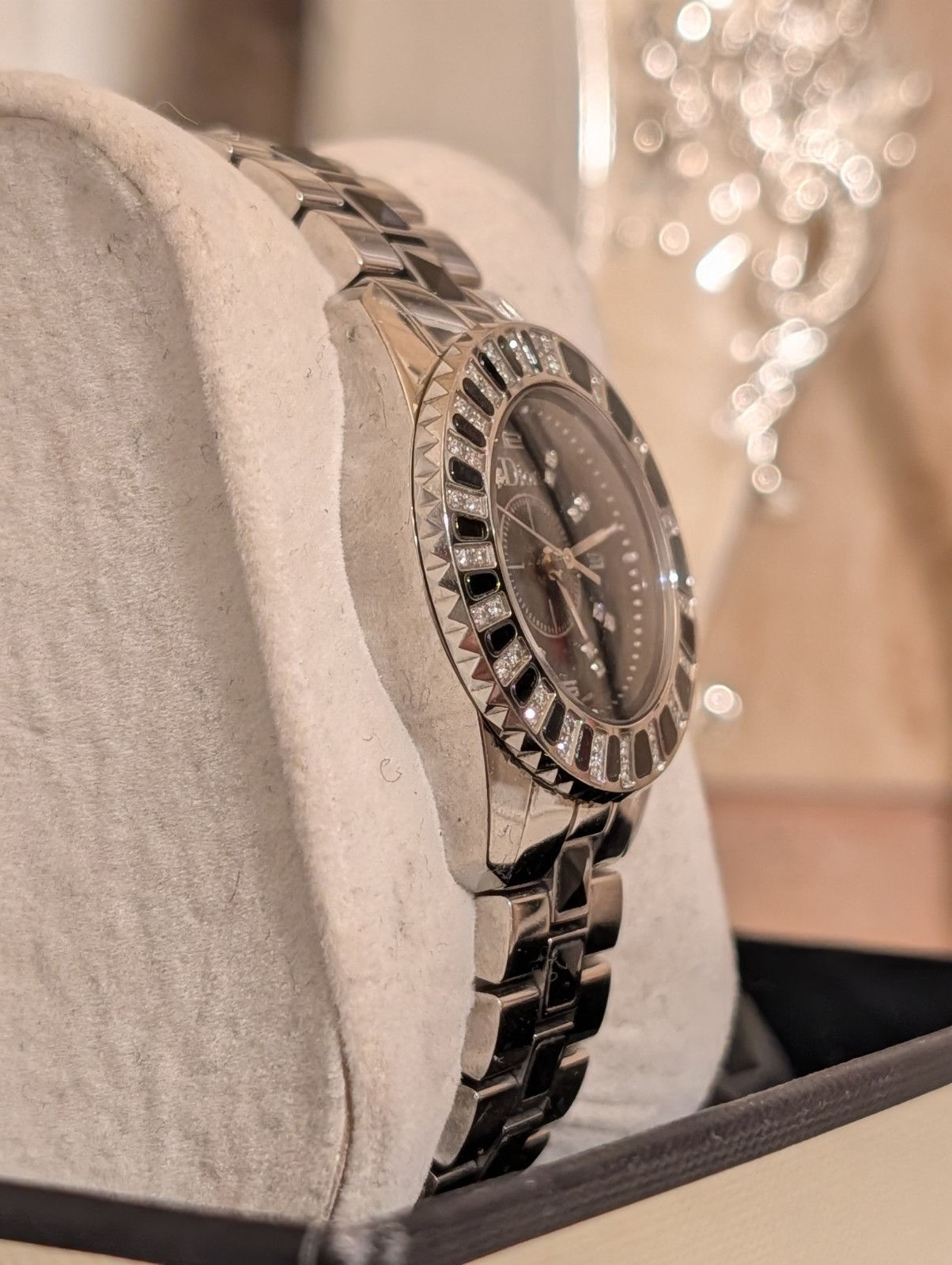Dior Christal Watch Diamonds Ceramic Date StainSteel 33MM Ladies’