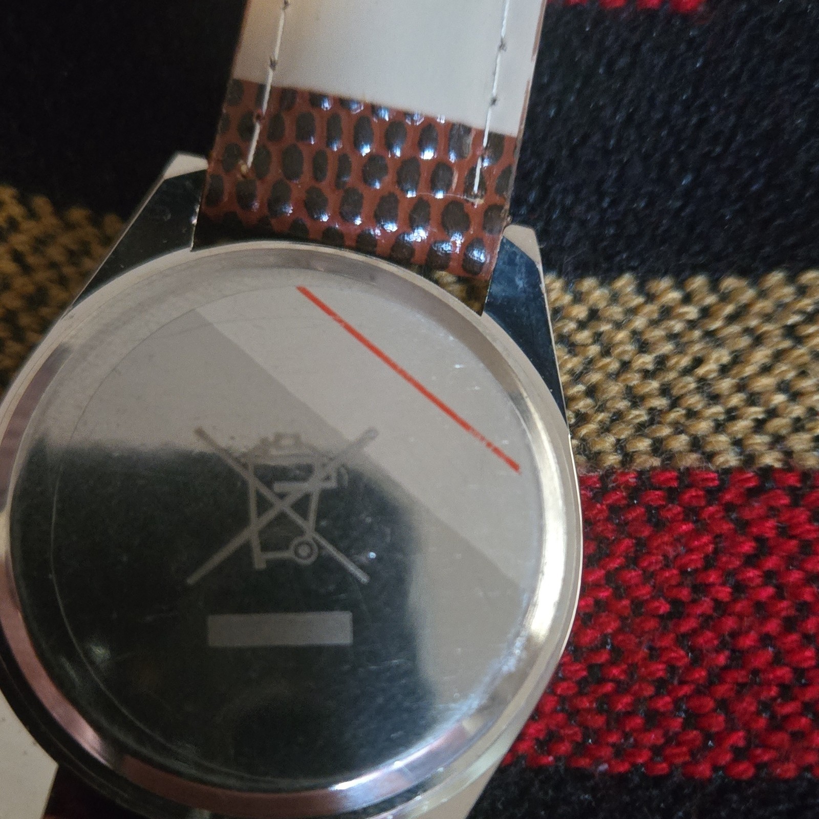 Eiger Quartz Analog Wristwatch White Dial Arabic 12-Hr Silver SS Brown Leather