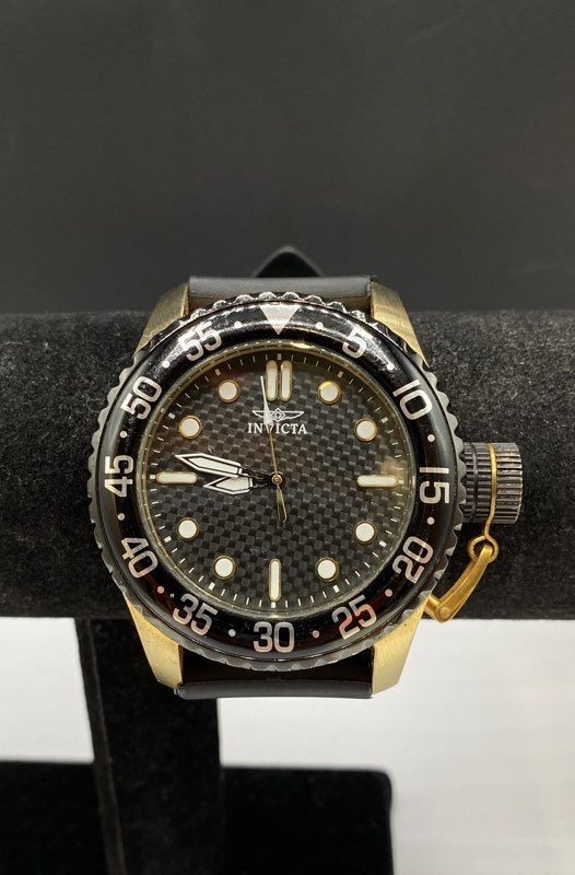 Invicta Pro Diver 17511 Gold Tone Stainless Steel Carbon Fiber Dial Watch 50mm