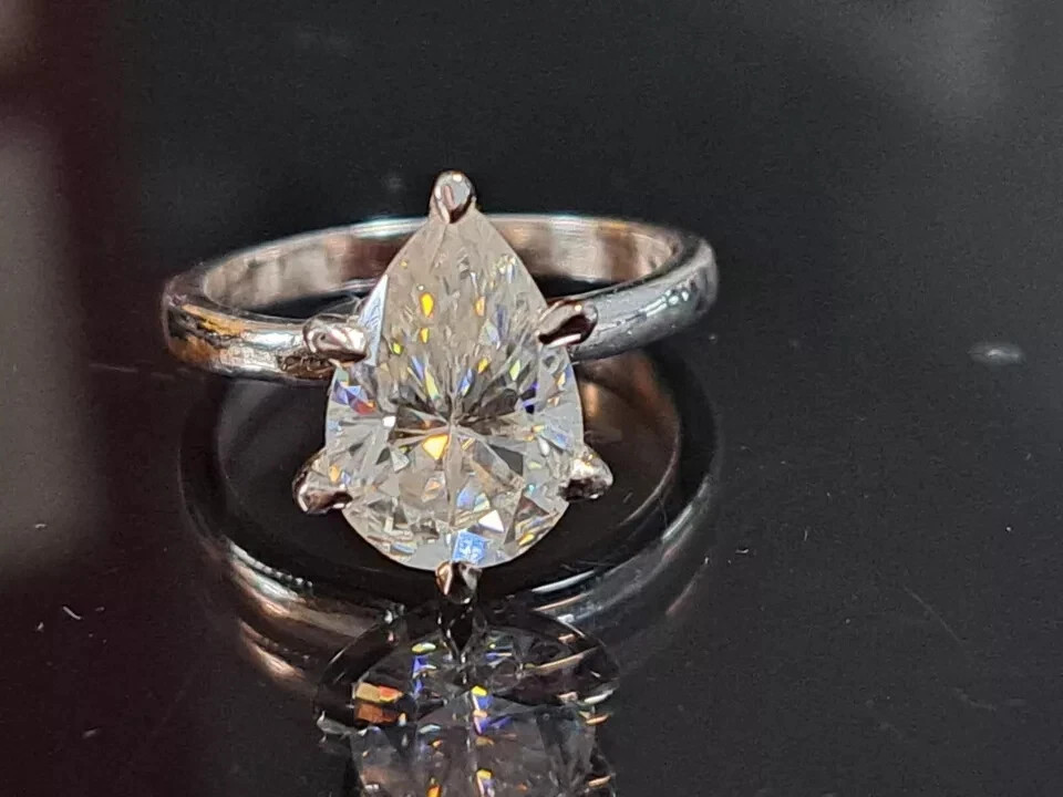 Certified Natural 2.00 ct White Diamond 14K White Gold Engagement Ring for Love