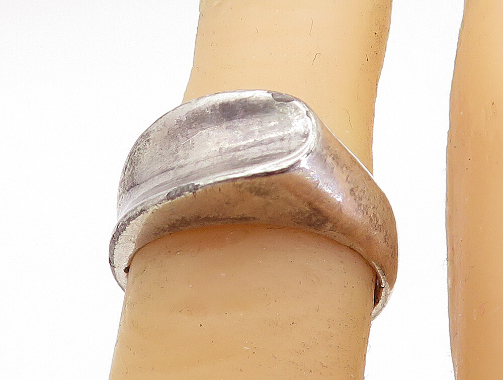 925 Sterling Silver Vintage Shiny Concave Detail Round Band Ring Sz 6 RG6693