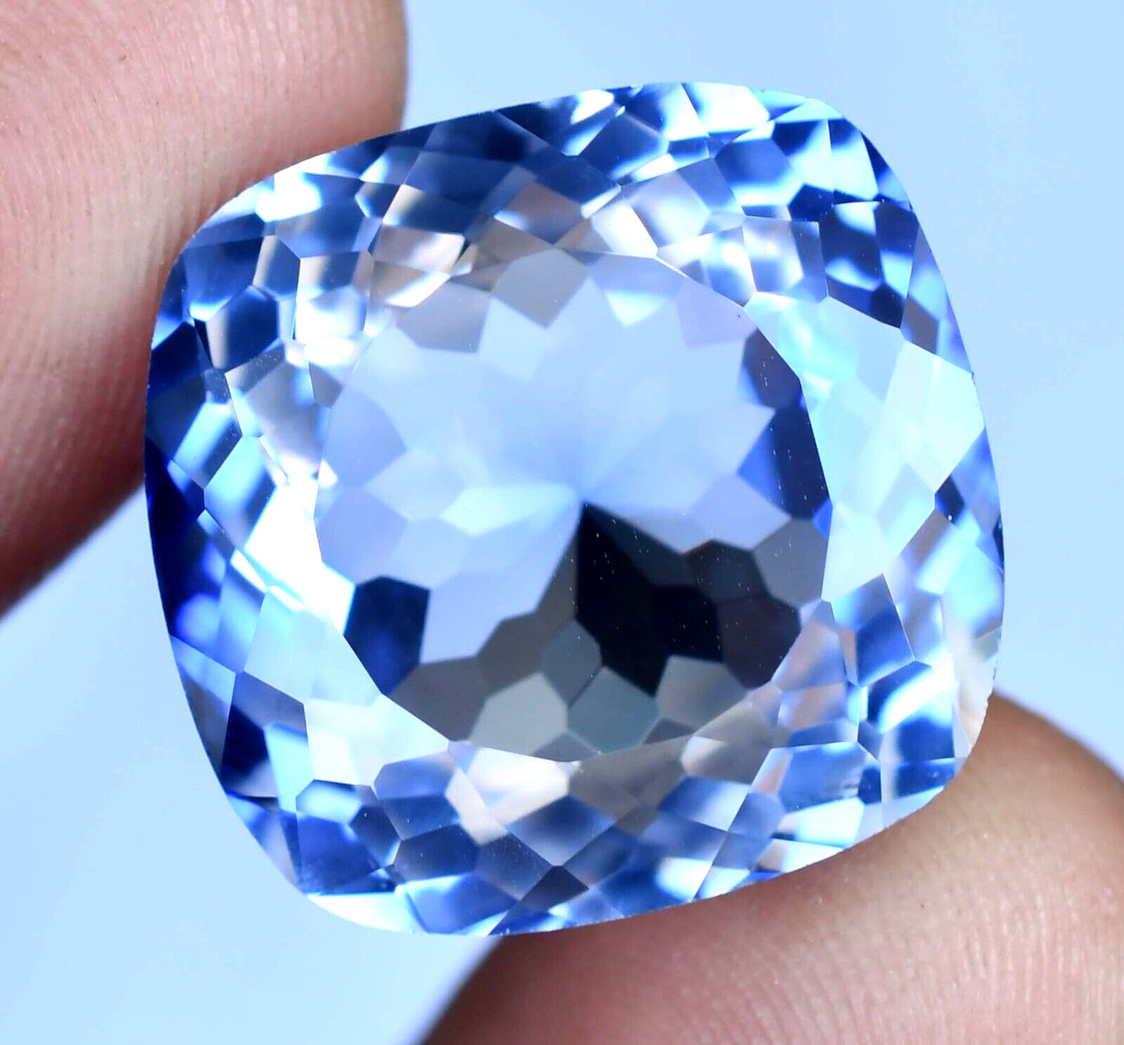 Natural Blue Sapphire 40.55 Ct FLAWLESS Certified Montana Treated Loose Gemstone