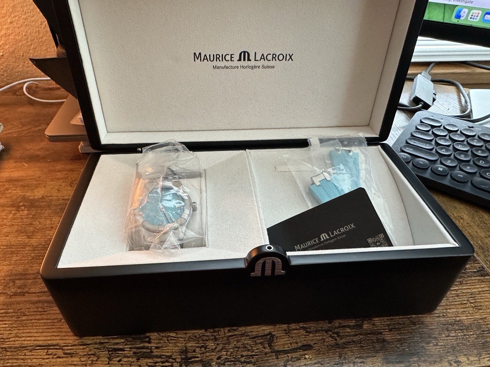 Maurice Lacroix Aikon LE Summer Blue