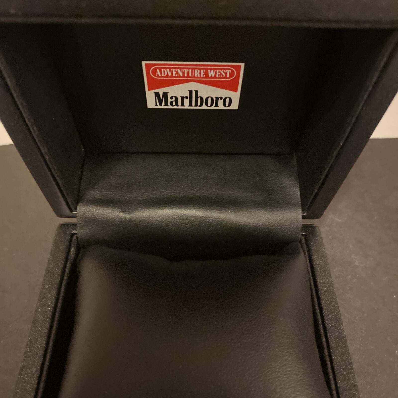 Marlboro West Adventure ODM Japan Wristwatch Presentation watch box