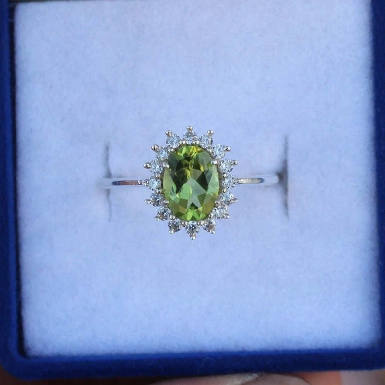 5.00Ct Oval Cut Natural Peridot & Diamond Solid 14K White Gold Luxurious Ring