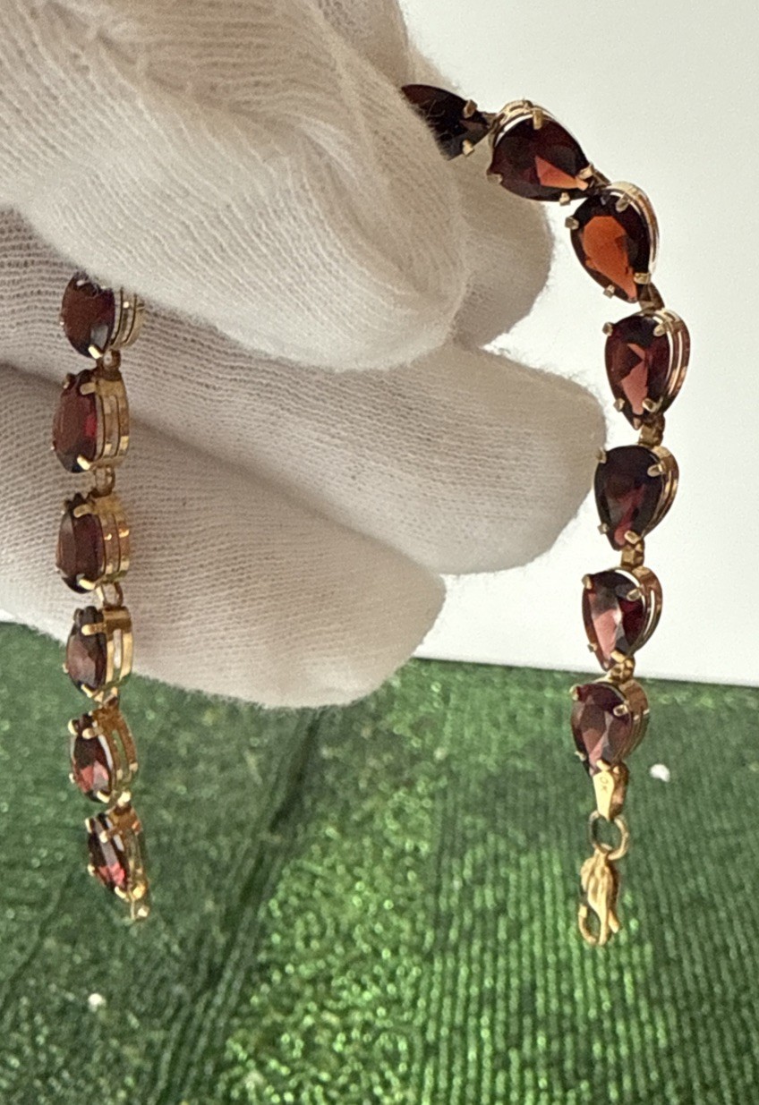 Vtg.sign CID 10K Solid Yellow Gold Garnet Color Gemstone Bracelet 7”-7.68 grams
