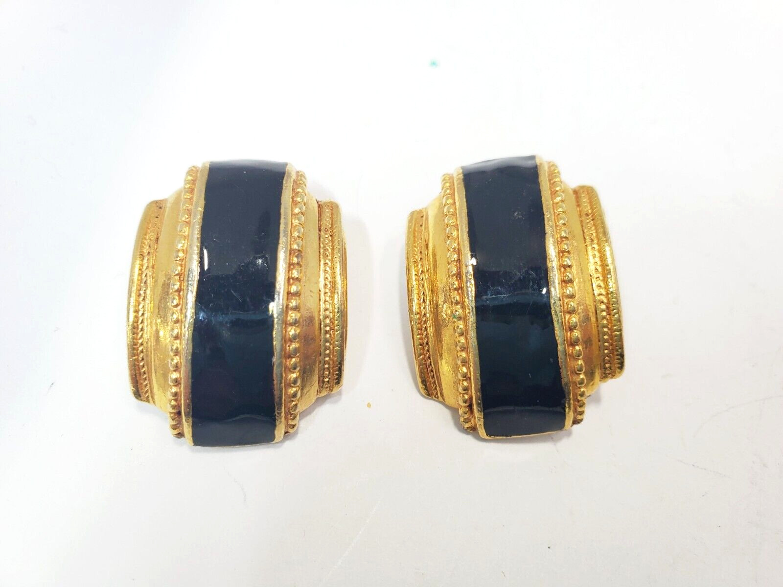 Set of 4 Vintage Gold Tone Clip-On & Screw-Back Earrings